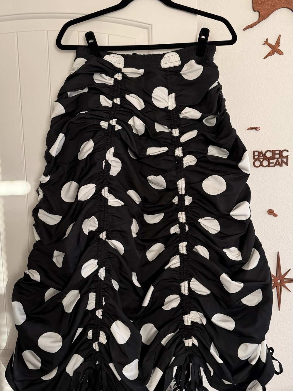 Black and White Polka Dot Ruched Midi Skirt